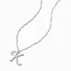 Claire's Colliers-Collier à pendentif à initiale de grande taille couleur argentée - K